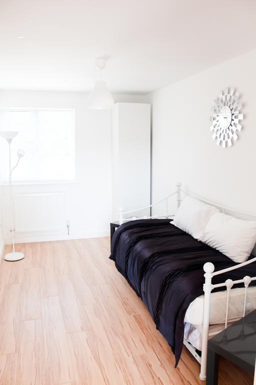 Lux Apartment Bangor  Phòng bức ảnh